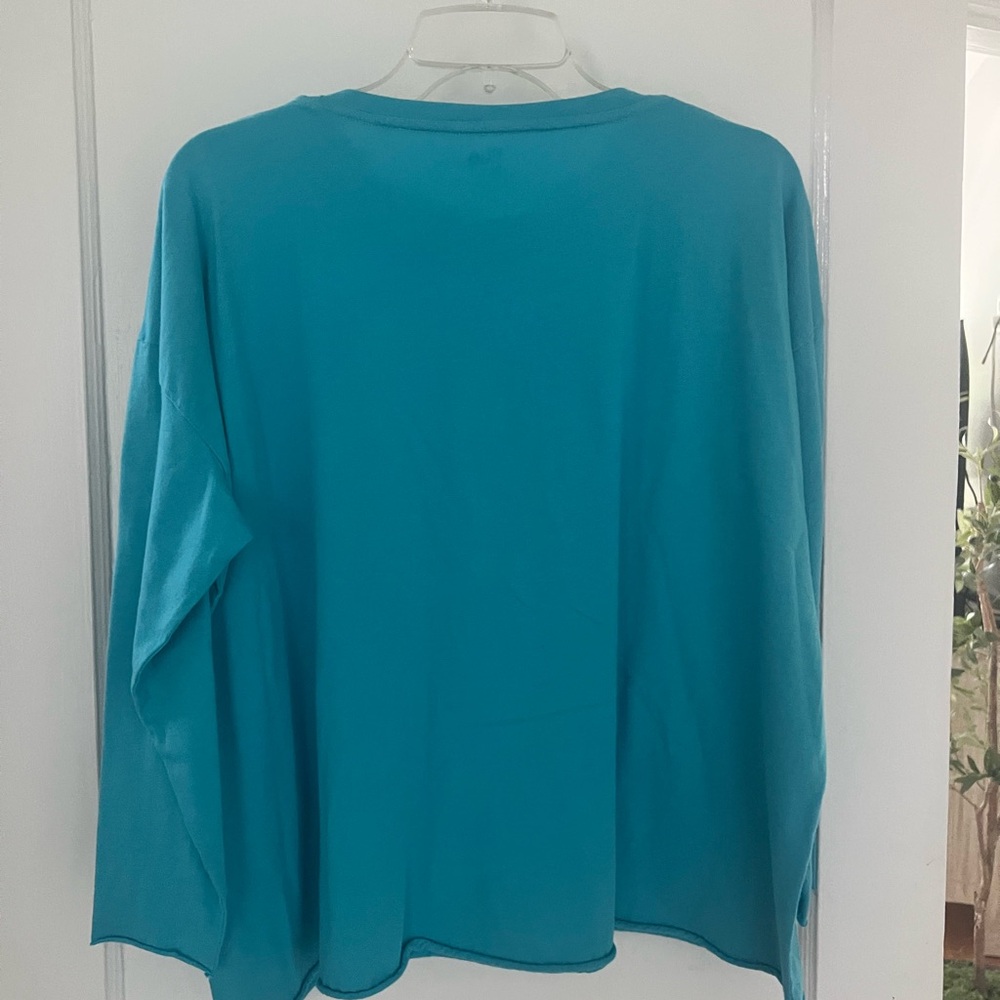 Planet Teal 3/4 Sleeve Tee - Picture 2 of 6